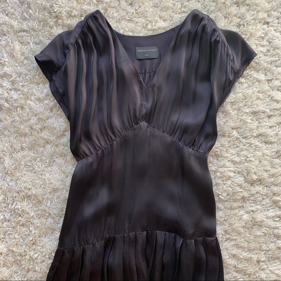 Modern Citizen Chloe Pleated Dress - Picture 5 of 14